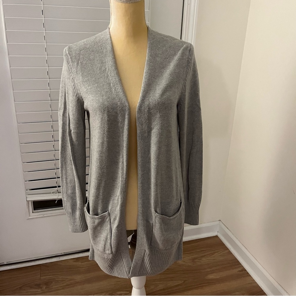 Old Navy Light Grey Knit Cardigan